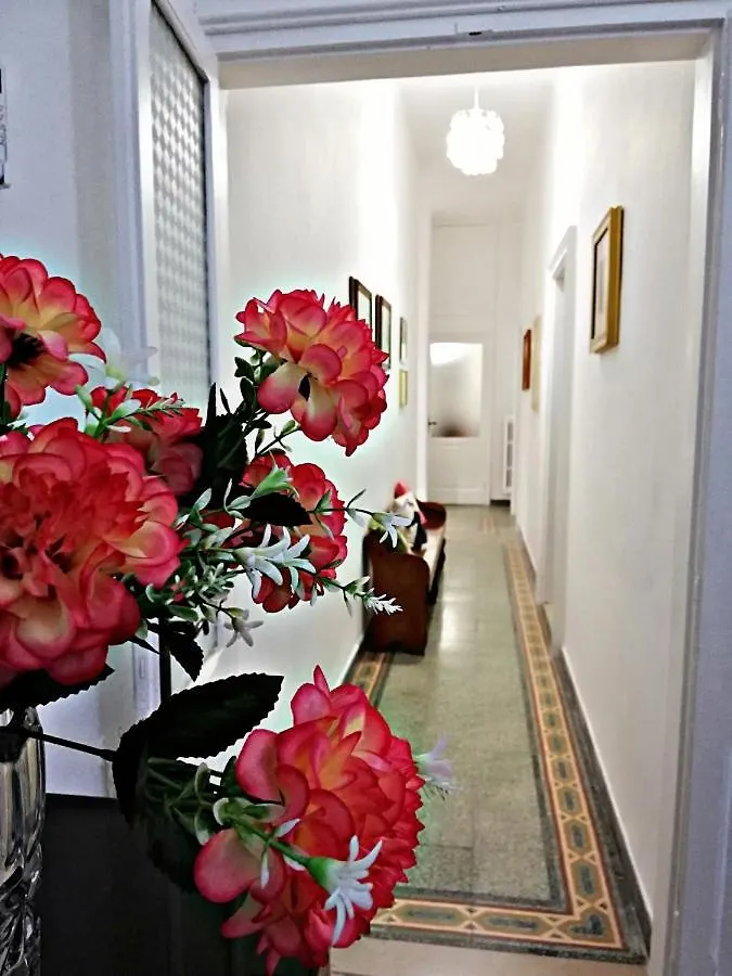 Dimora De Rossi Apartment Bari 0*,